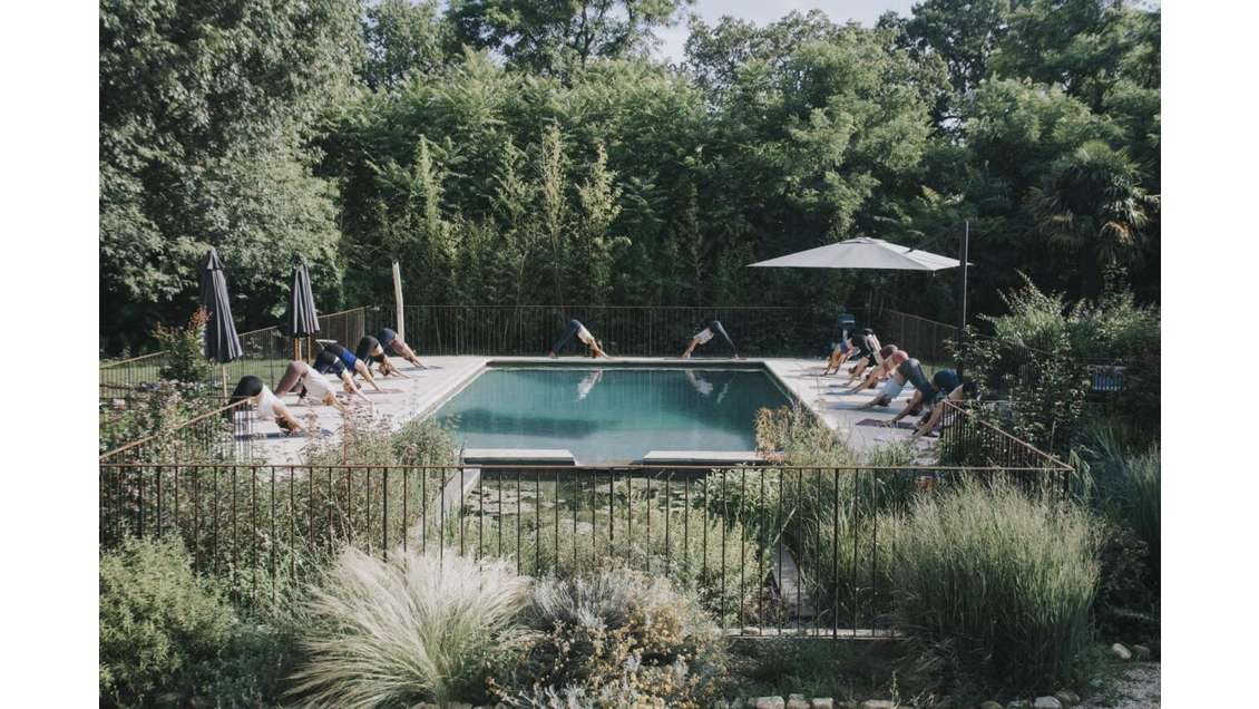 Vente gîte domaine 11 ha axe Valence Avignon