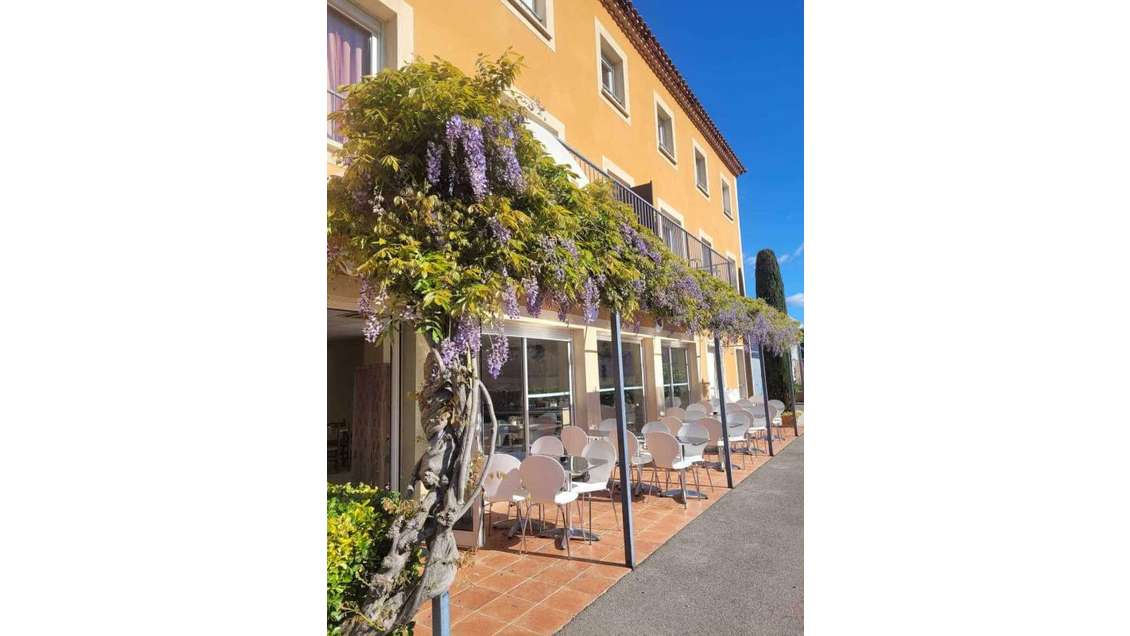 À vendre hôtel 2 ** de 28 chambres à Bédarieux