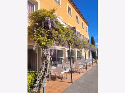 À vendre hôtel 2 ** de 28 chambres à Bédarieux