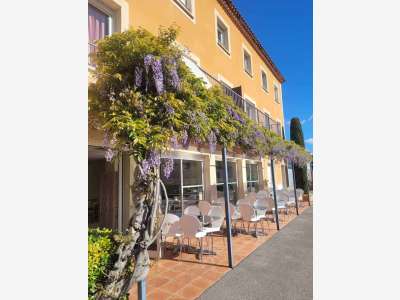 À vendre hôtel 2 ** de 28 chambres à Bédarieux