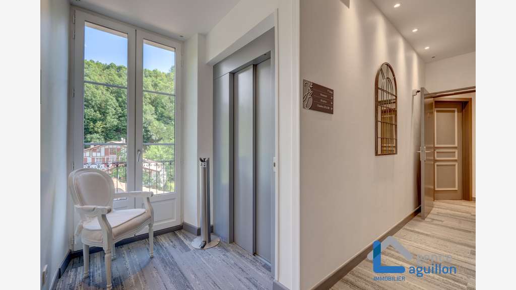 Vente hôtel restaurant Pays Basque Biriatou 2300m²