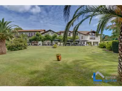 Vente hôtel restaurant Pays Basque Biriatou 2300m²