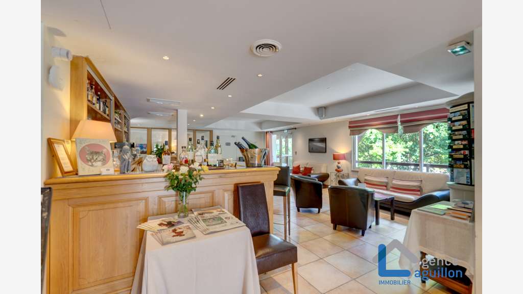 Vente hôtel restaurant Pays Basque Biriatou 2300m²