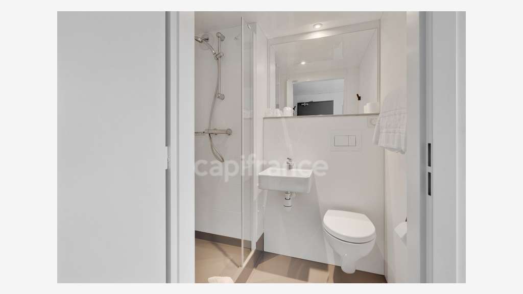 Vente murs & fonds hôtel 2 ** de + 40N° à Blois