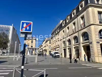 Cède bar licence IV à Bordeaux Gambetta Mériadeck