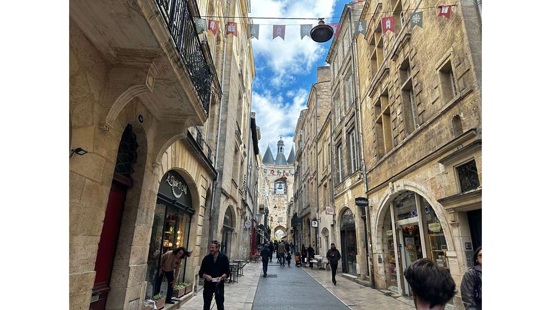 Vente restaurant Bordeaux proche Fernand Lafargues