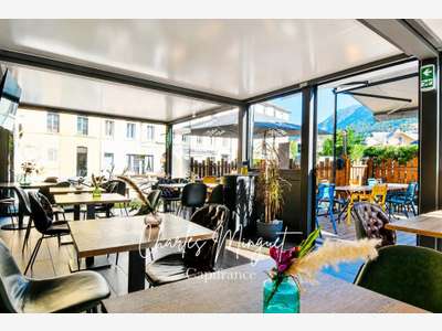 Vente restaurant café licence IV à Briançon centre