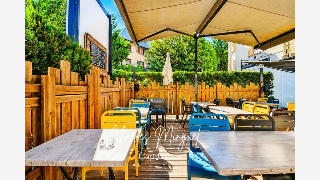 Vente restaurant café licence IV à Briançon centre