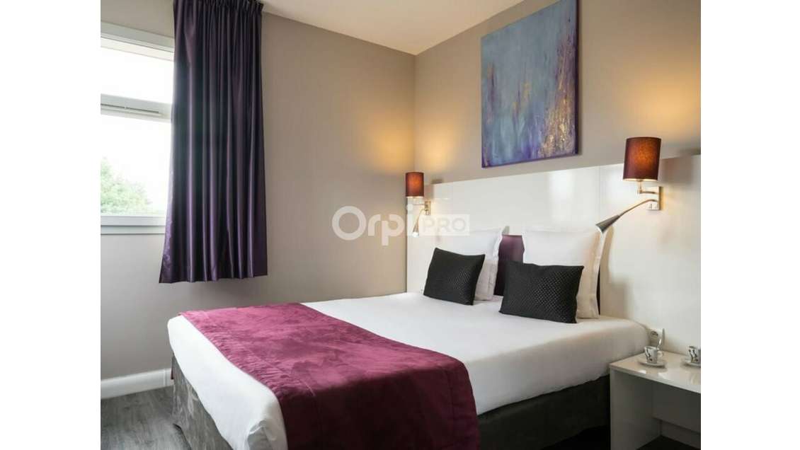 AV fonds hôtel 3 *** clé en main à Carquefou