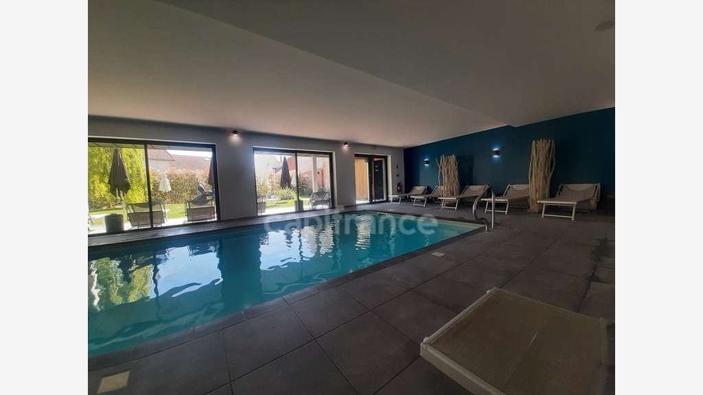 MARNE (51) - Murs & Fonds : Hôtel-Spa-Restaurant 