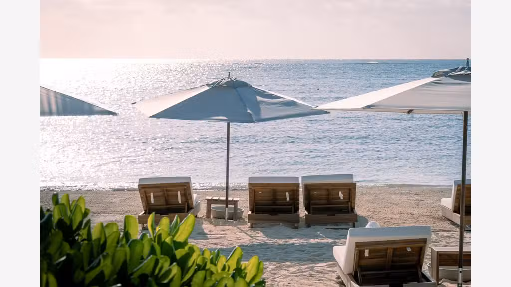 Hôtel-bureau + 20 clés proche plage dans le 17