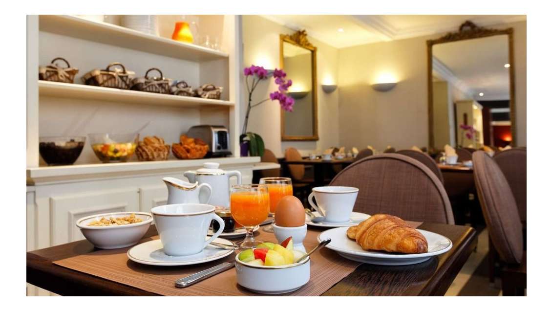 AV hôtel bureau *** 24N° dont 12 appartements - 17