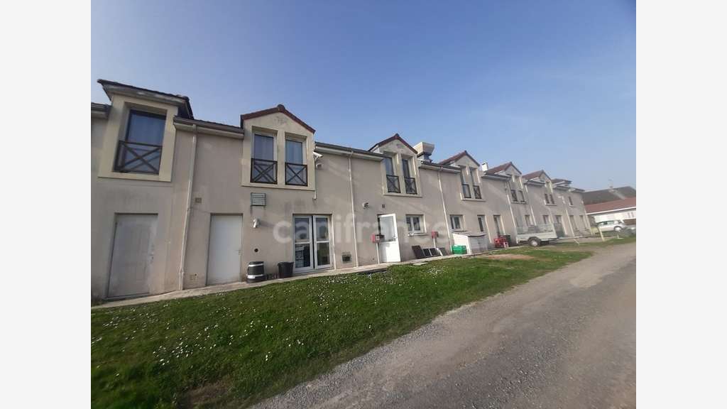 Vente hôtel 35 ch 1400m² à Charleville Mézières