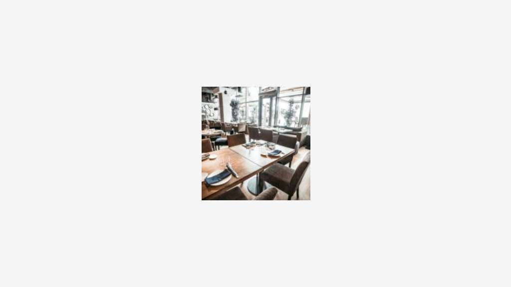Vente hôtel restaurant emplacement n°1 à Cholet
