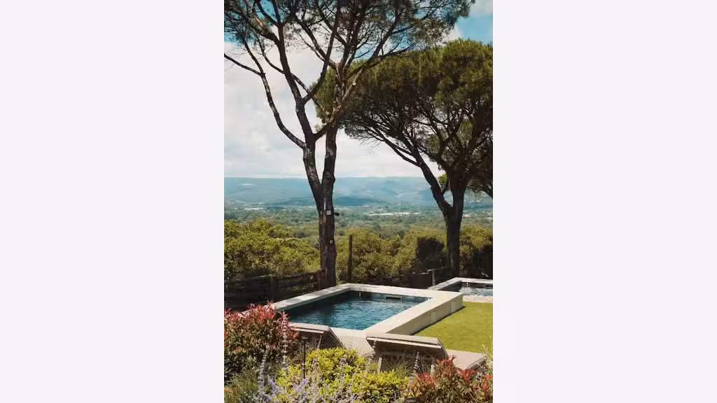 Vente hôtel 4  **** (Murs & Fonds) Cogolin