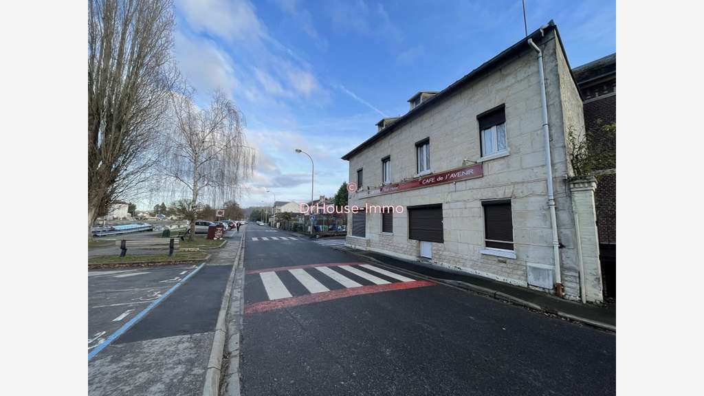 Vente murs & fonds hôtel-bar à Creil centre