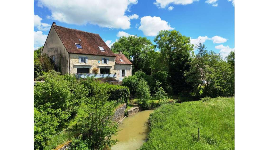 Vente chambre d'hôte de caractère dans Le Jura