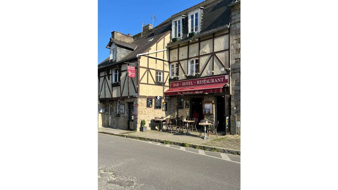 Vente FDC hôtel restaurant 308m² Dinan empl strat