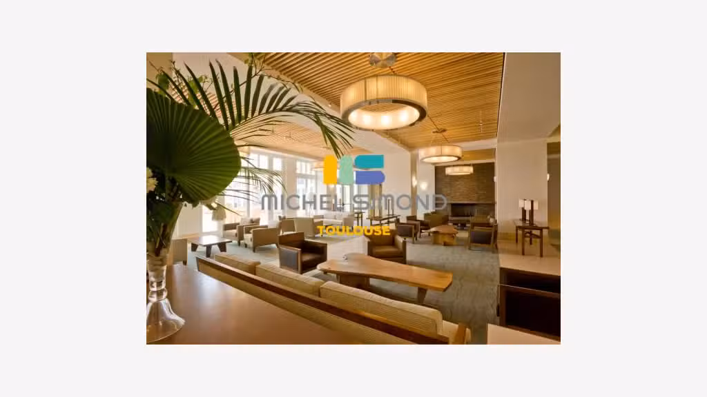Vente hôtel restaurant ** centre ville dpt82
