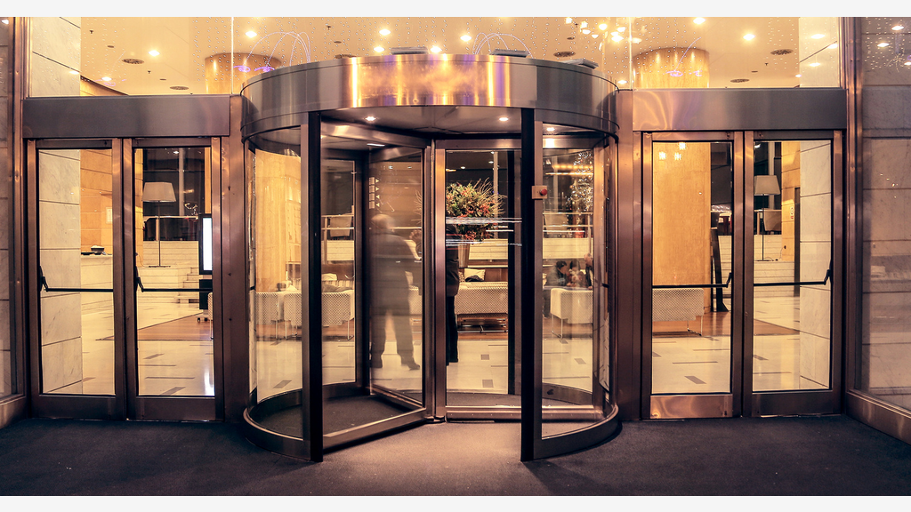 Vente hôtel bureau 2 ** licence 4 empl n°1 Evreux