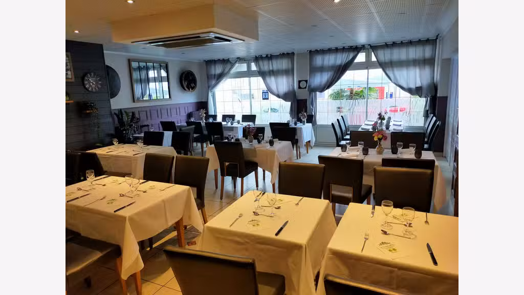 Urgent AV hôtel restaurant ** traiteur Mayenne Est