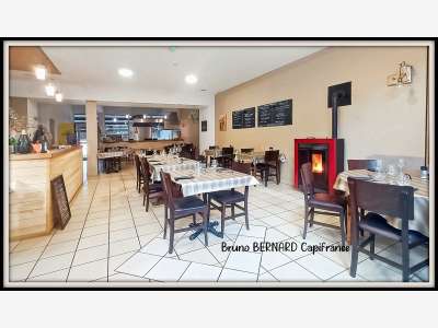 Bar restaurant à vendre au centre de Galan (65)
