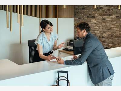 Vente hôtel bureau bel emplacement en Grand-Est