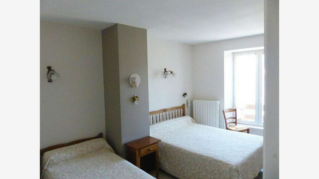 Vente hôtel-restaurant 12 chambres en Haute-Loire