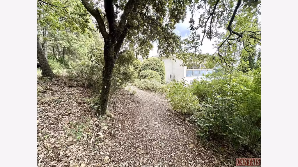 Vente gîtes vue montagne axe Manosque St Tropez