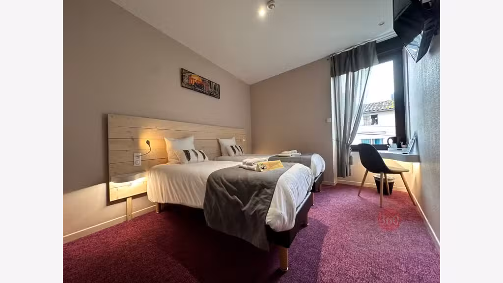 Vente hôtel en hyper centre proche gare Marmande