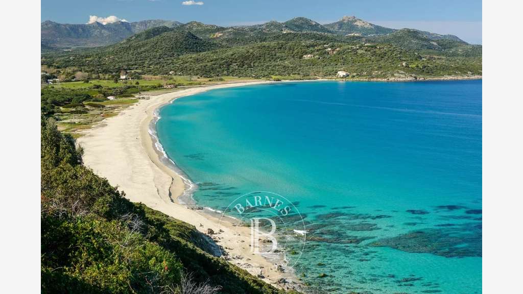 Vente hôtel de prestige proche plages Haute-Corse