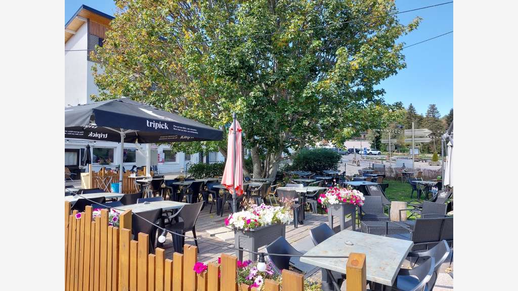 Vente hôtel restaurant en station de ski la Féclaz