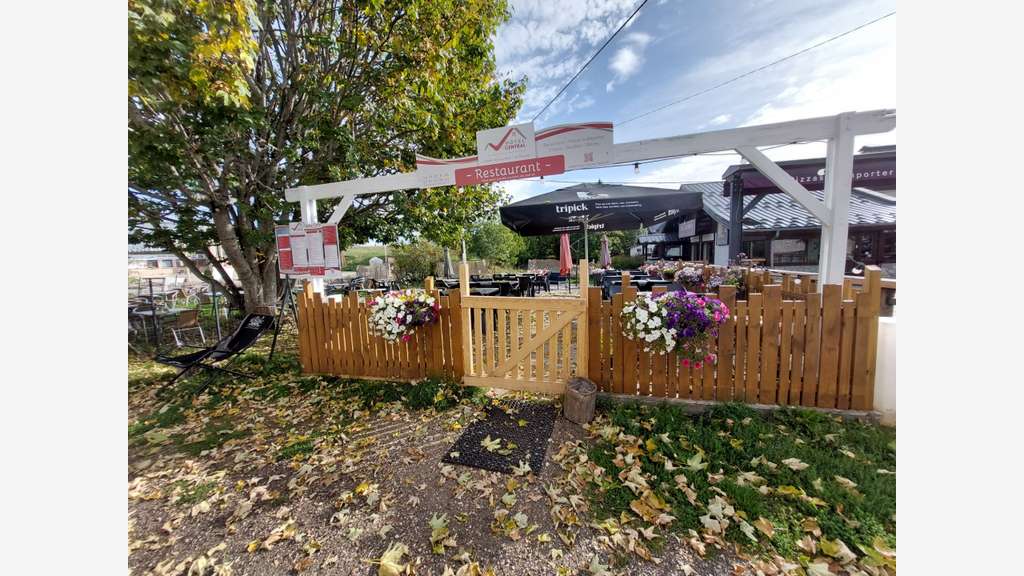Vente hôtel restaurant en station de ski la Féclaz