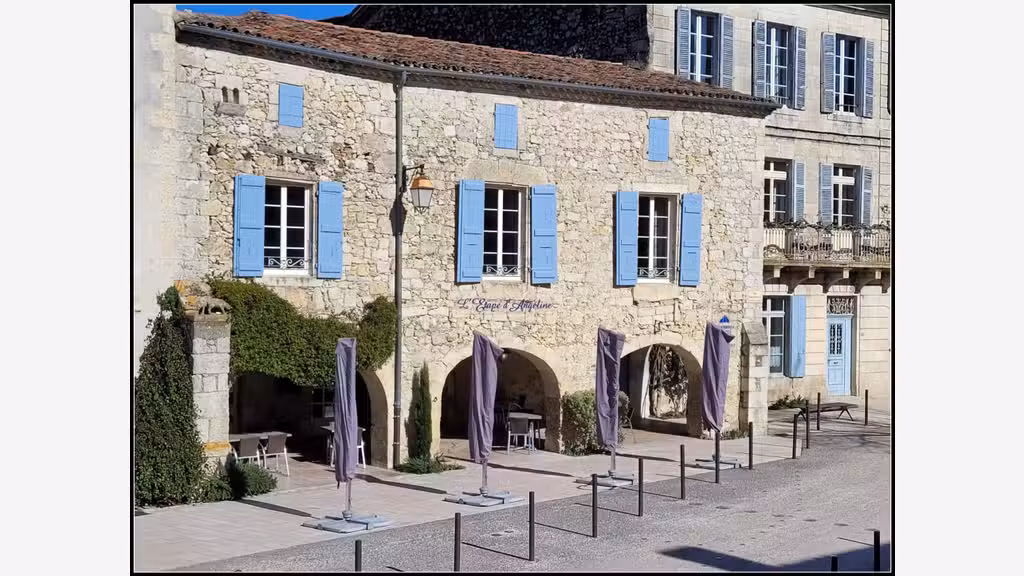 Bar restaurant chambres hôtes à vendre à la Romieu