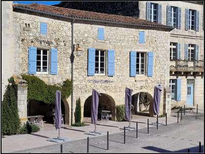 Bar restaurant chambres hôtes à vendre à la Romieu