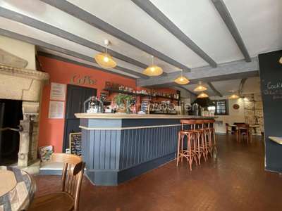 Cède restaurant poss chambres La Vicomté-sur-Rance