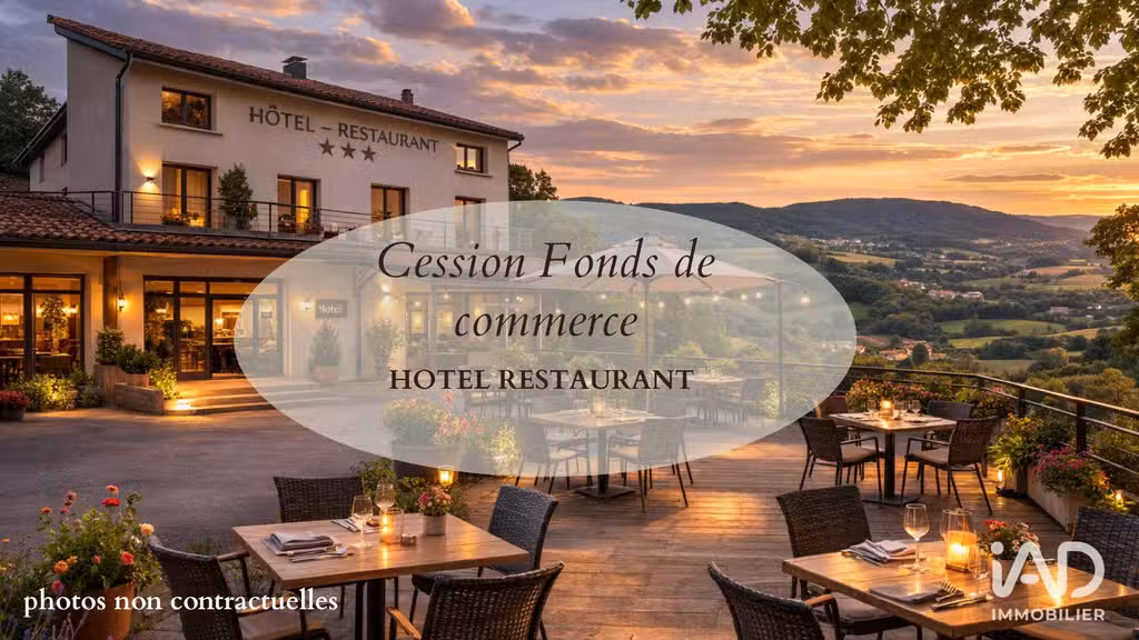 Hotel restaurant à Le Cergne