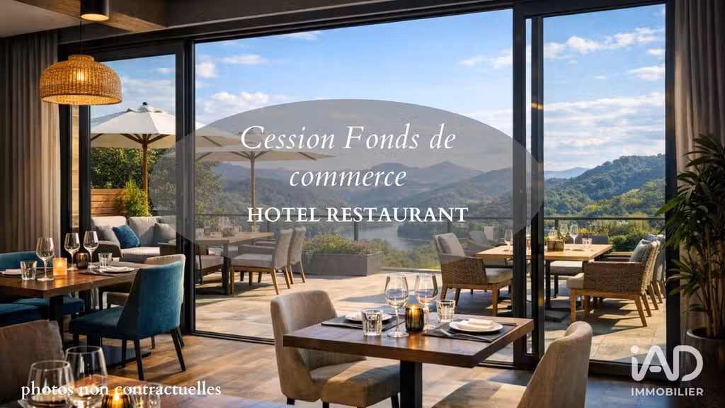 Hotel restaurant à Le Cergne