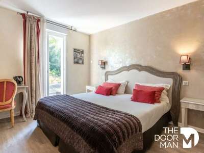 Vente hôtel de charme **** golfe de Saint Tropez