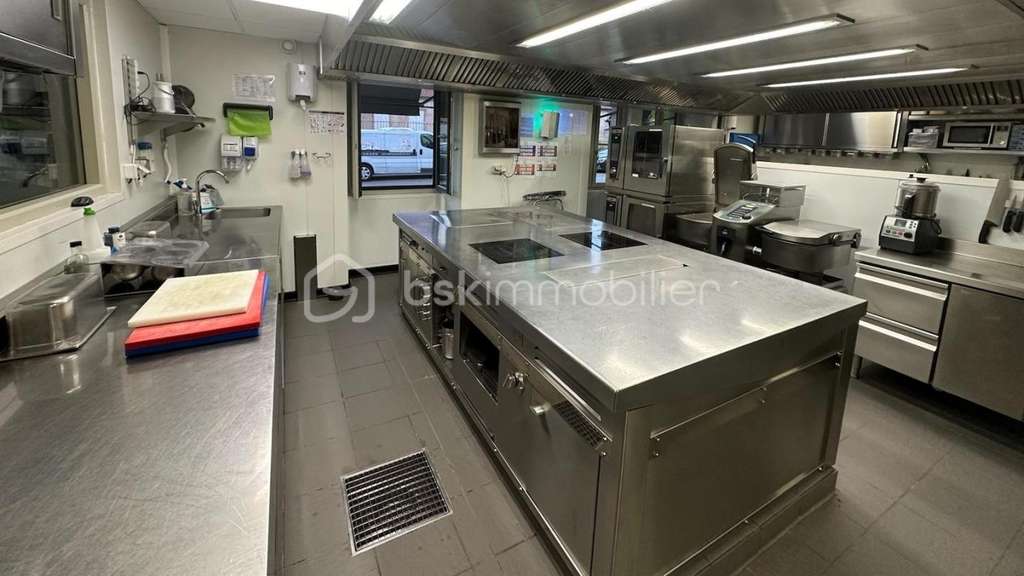 Vente hôtel restaurant bar traiteur 3 *** à Luzy