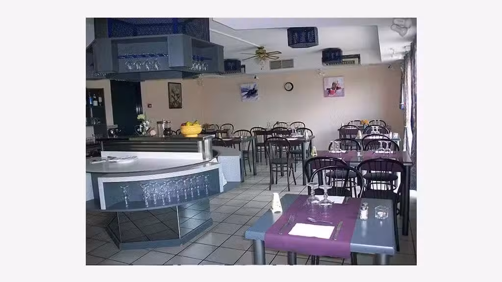 Vente hôtel restaurant de 36 chambres à Merlines