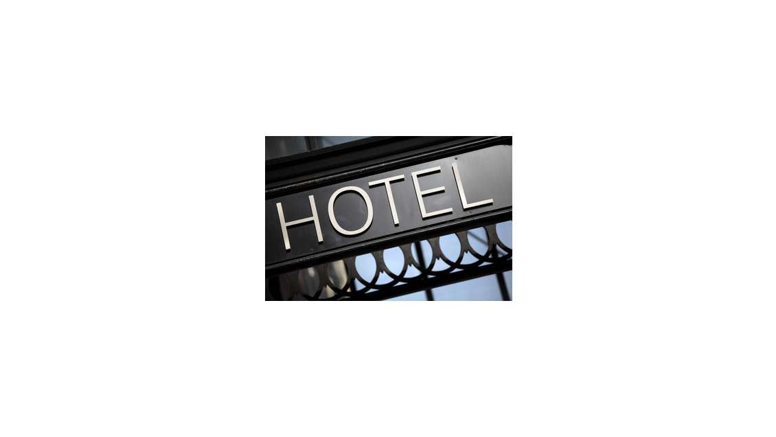 Vente hôtel café terrasse centre ville sur Moliets