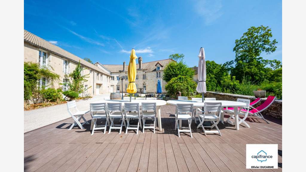 M & F gîte et chambres d'hôtes à vendre à Moloy 