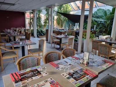 Cède hôtel secteur Montargis et forêt d'Orléans