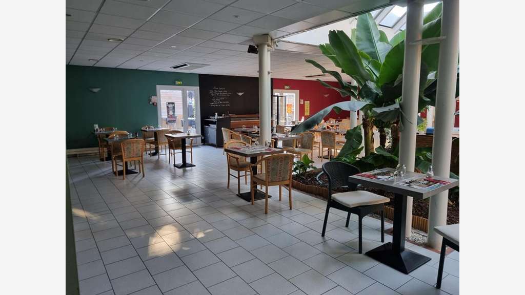 Cède hôtel secteur Montargis et forêt d'Orléans