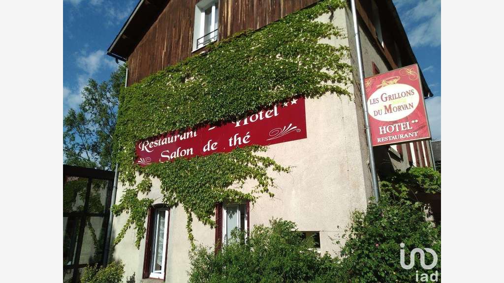 Hotel restaurant à Montsauche-les-Settons