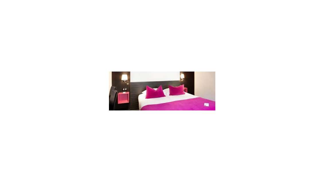 Vente hôtel bureau 28 N° bien placé à Nantes