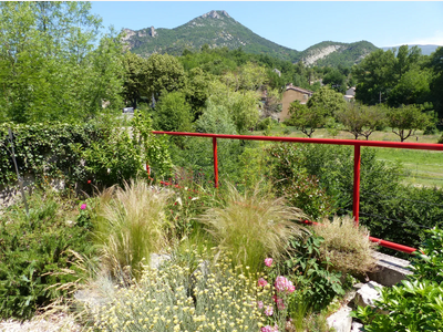 À vendre FDC plus murs Auberge Drôme provençale