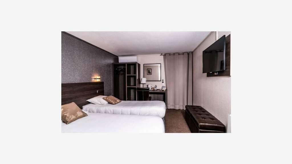 Vente hôtel *** à 15 min de Paris