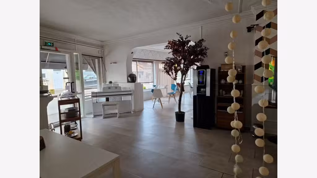 Vente hôtel restaurant 2 ** rénové Paray Le Monial